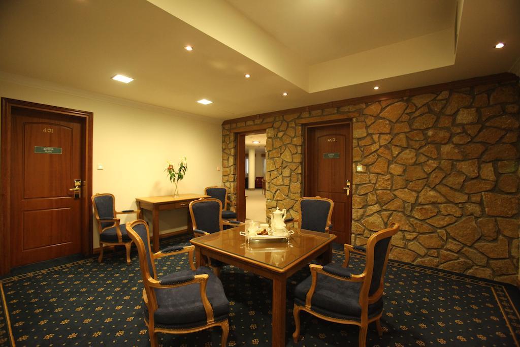 Afkos Grammos Boutique Hotel Resort Nestorion المظهر الخارجي الصورة